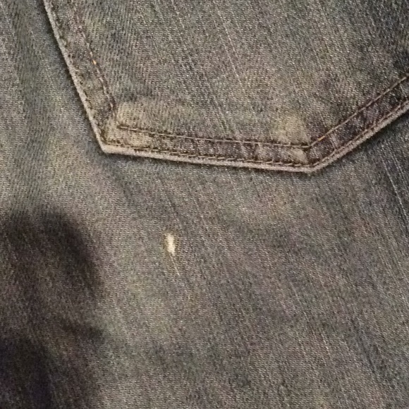 Zara Jeans button closure - Picture 2 of 8